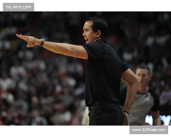 诺瓦拉主帅赞扬球队在困境中展现韧性与稳定性发挥