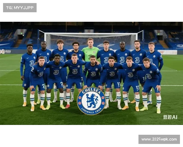 拜仁球迷看台拼出巨型旗帜，致敬欧冠主场37场不败